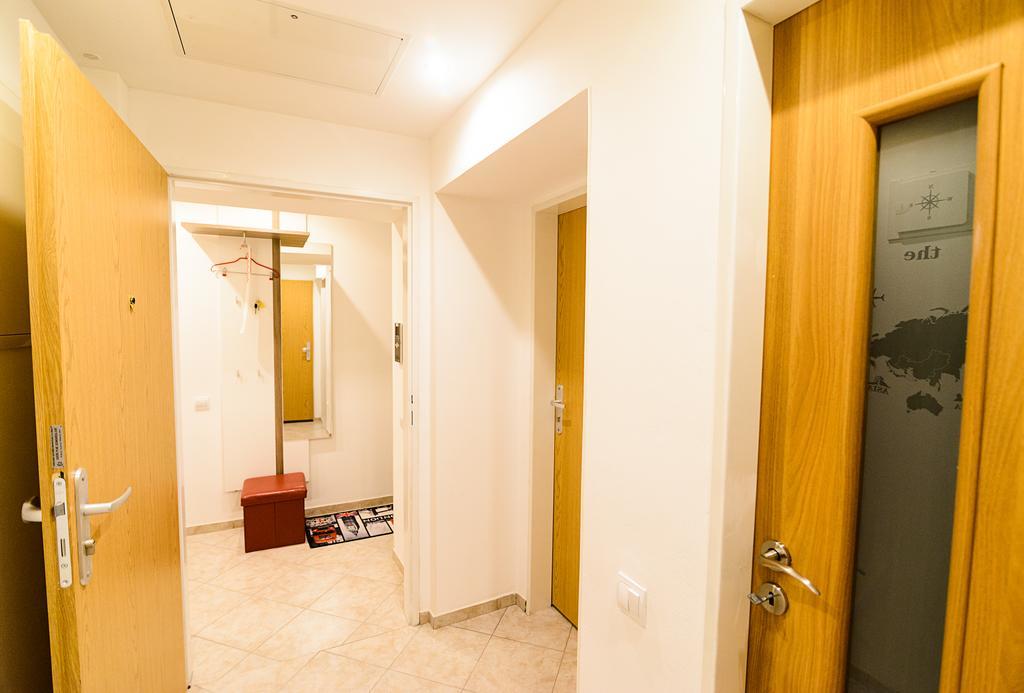 Old Town Apartments Прага Стая снимка